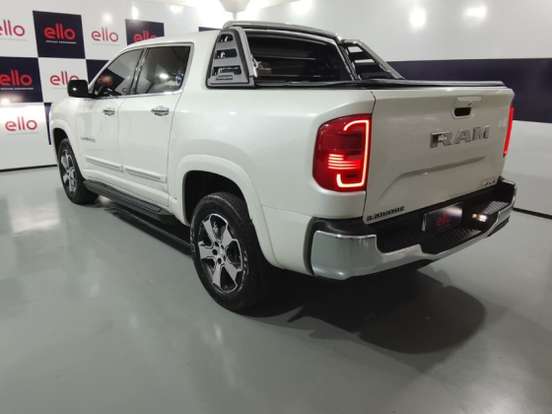 RAM-RAMPAGE-2.0 TURBO DIESEL LARAMIE 4X4 AUTOMÁTICO RAM-RAMPAGE-2023