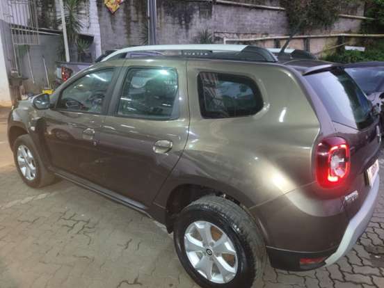 RENAULT-DUSTER-2020