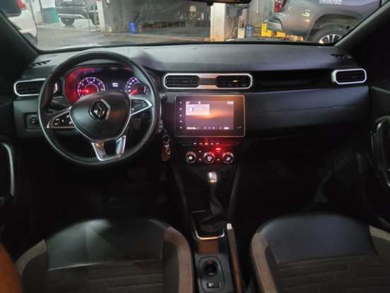 RENAULT-DUSTER-2020