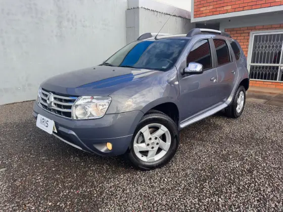 RENAULT DUSTER 2.0 DYNAMIQUE 4X2 16V FLEX 4P AUTOMÁTICO RENAULT DUSTER 2.0 DYNAMIQUE 4X2 16V FLEX 4P AUTOMÁTICO
