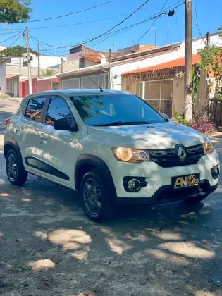 RENAULT KWID 1.0 12V SCE FLEX INTENSE MANUAL RENAULT KWID 1.0 12V SCE FLEX INTENSE MANUAL