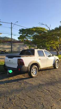 RENAULT-DUSTER OROCH-2017