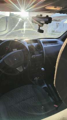 RENAULT-DUSTER OROCH-2017