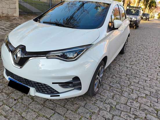 RENAULT-ZOE-2022
