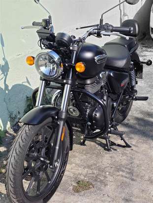 ROYAL ENFIELD-METEOR 350 STELLAR-2025