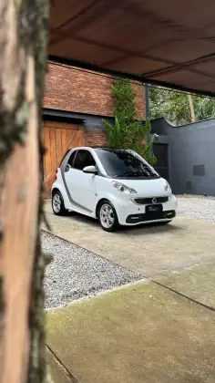 SMART FORTWO 1.0 COUPÊ TURBO 12V GASOLINA 2P AUTOMÁTICO SMART FORTWO 1.0 COUPÊ TURBO 12V GASOLINA 2P AUTOMÁTICO