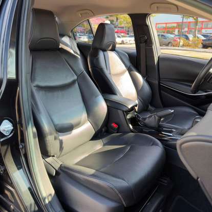 TOYOTA-COROLLA-2021