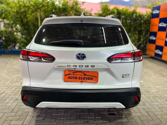 TOYOTA-COROLLA CROSS-2024