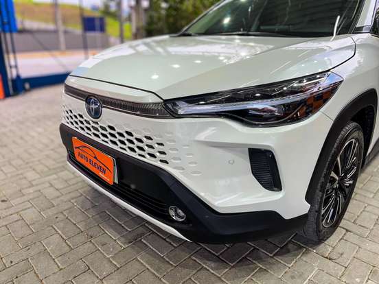 TOYOTA-COROLLA CROSS-2024