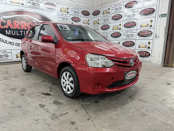 TOYOTA ETIOS 1.3 XS 16V FLEX 4P MANUAL TOYOTA ETIOS 1.3 XS 16V FLEX 4P MANUAL