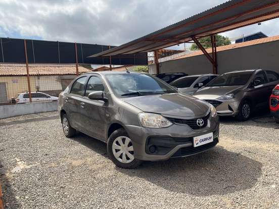 TOYOTA-ETIOS-1.5 XS SEDAN 16V FLEX 4P AUTOMÁTICO TOYOTA-ETIOS-2017