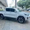 TOYOTA HILUX 2.8 D-4D TURBO DIESEL CD SRX 4X4 AUTOMÁTICO TOYOTA HILUX 2.8 D-4D TURBO DIESEL CD SRX 4X4 AUTOMÁTICO