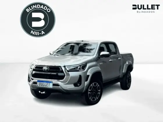 TOYOTA HILUX 2.8 D-4D TURBO DIESEL CD SRX PLUS 4X4 AUTOMÁTICO TOYOTA HILUX 2.8 D-4D TURBO DIESEL CD SRX PLUS 4X4 AUTOMÁTICO