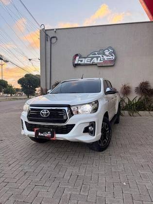 TOYOTA HILUX 2.8 SRV 4X4 CD 16V DIESEL 4P AUTOMÁTICO