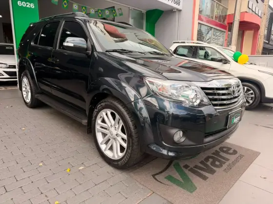 TOYOTA HILUX SW4 2.7 SR 4X2 16V FLEX 4P AUTOMÁTICO