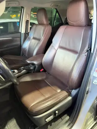TOYOTA-HILUX SW4-2019
