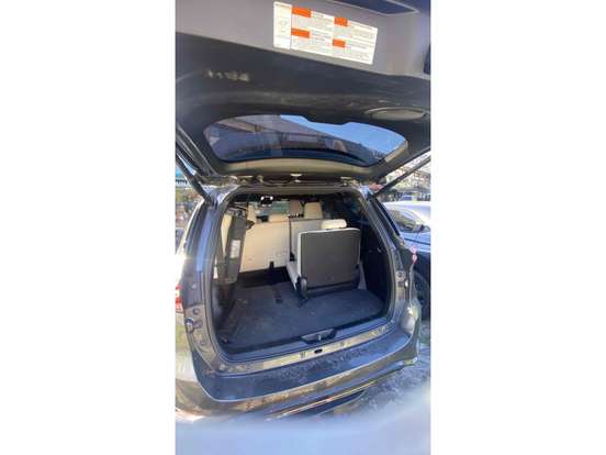 TOYOTA-HILUX SW4-2022