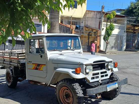 TOYOTA-BANDEIRANTE-3.7 BJ55LP-BL 4X4 CS DIESEL 2P MANUAL TOYOTA-BANDEIRANTE-1997
