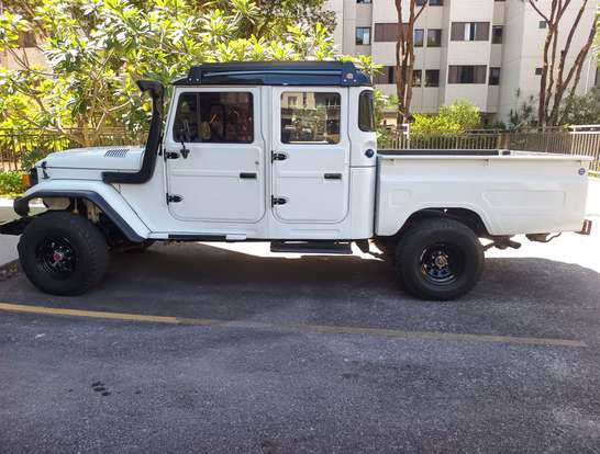 TOYOTA-BANDEIRANTE-2000