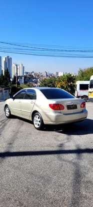 TOYOTA-COROLLA-2004