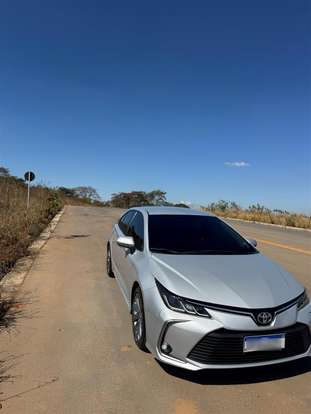 TOYOTA-COROLLA-2021