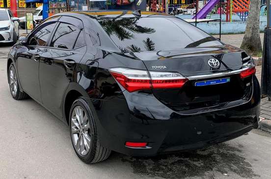 TOYOTA-COROLLA-2019