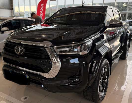 TOYOTA-HILUX-2024