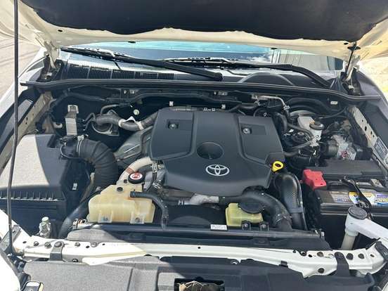 TOYOTA-HILUX-2.8 STD 4X4 CD 16V DIESEL 4P MANUAL TOYOTA-HILUX-2017