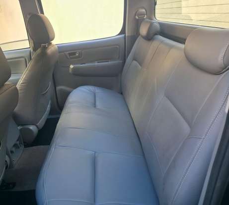 TOYOTA-HILUX-2007