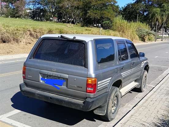 TOYOTA-HILUX SW4-2.8 4X4 8V DIESEL 4P MANUAL TOYOTA-HILUX SW4-1993