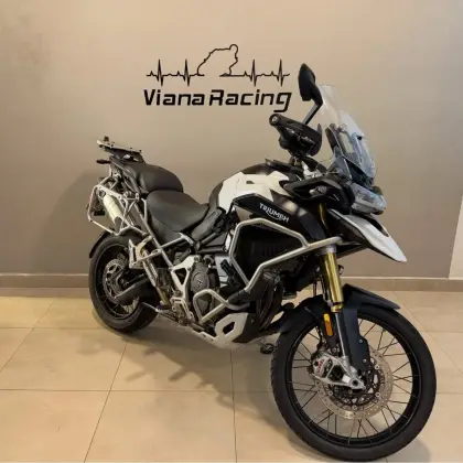 TRIUMPH TIGER 1200 RALLY EXPLORER TRIUMPH TIGER 1200 RALLY EXPLORER