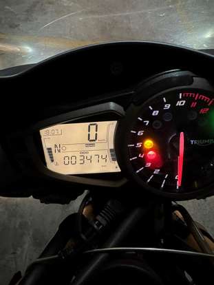 TRIUMPH-SPEED TRIPLE R-2017
