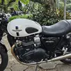 TRIUMPH STREET TWIN TRIUMPH STREET TWIN