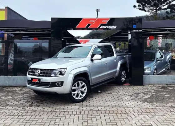 VOLKSWAGEN AMAROK 2.0 HIGHLINE 4X4 CD 16V TURBO INTERCOOLER DIESEL 4P AUTOMÁTICO VOLKSWAGEN AMAROK 2.0 HIGHLINE 4X4 CD 16V TURBO INTERCOOLER DIESEL 4P AUTOMÁTICO