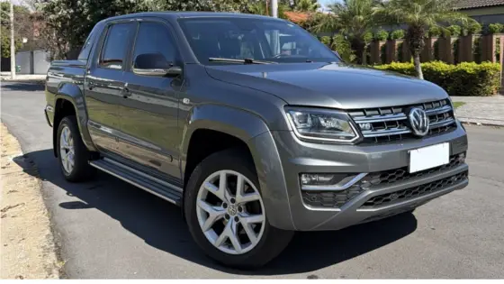 VOLKSWAGEN AMAROK 3.0 V6 TDI DIESEL HIGHLINE CD 4MOTION AUTOMÁTICO VOLKSWAGEN AMAROK 3.0 V6 TDI DIESEL HIGHLINE CD 4MOTION AUTOMÁTICO