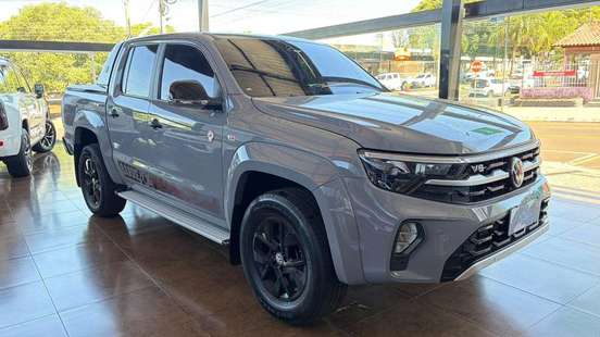 VOLKSWAGEN-AMAROK-2025