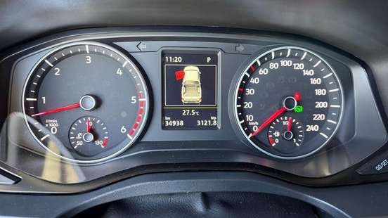 VOLKSWAGEN-AMAROK-2025