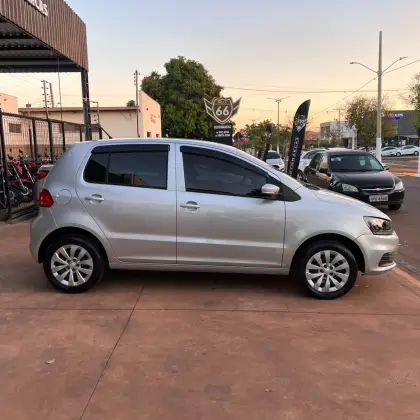 VOLKSWAGEN FOX 1.0 MPI TRENDLINE 12V FLEX 4P MANUAL VOLKSWAGEN FOX 1.0 MPI TRENDLINE 12V FLEX 4P MANUAL