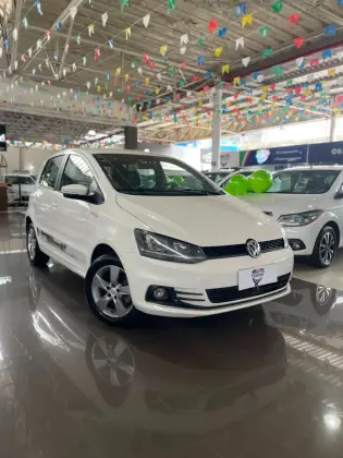 VOLKSWAGEN FOX 1.6 MI ROCK IN RIO 8V FLEX 4P MANUAL VOLKSWAGEN FOX 1.6 MI ROCK IN RIO 8V FLEX 4P MANUAL