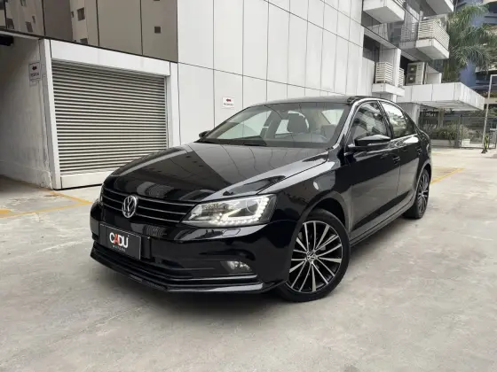 VOLKSWAGEN JETTA 2.0 TSI HIGHLINE 211CV GASOLINA 4P TIPTRONIC