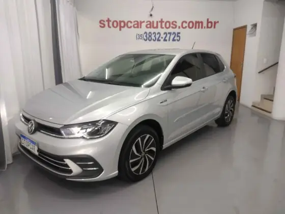 VOLKSWAGEN POLO 1.0 170 TSI HIGHLINE AUTOMÁTICO VOLKSWAGEN POLO 1.0 170 TSI HIGHLINE AUTOMÁTICO