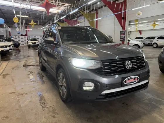 VOLKSWAGEN T-CROSS 1.0 200 TSI TOTAL FLEX COMFORTLINE AUTOMÁTICO VOLKSWAGEN T-CROSS 1.0 200 TSI TOTAL FLEX COMFORTLINE AUTOMÁTICO