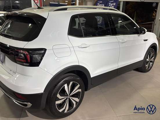 VOLKSWAGEN-T-CROSS-2024