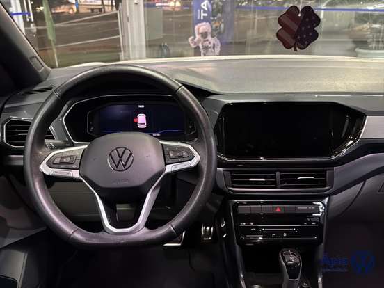 VOLKSWAGEN-T-CROSS-1.4 250 TSI TOTAL FLEX HIGHLINE AUTOMÁTICO VOLKSWAGEN-T-CROSS-2024