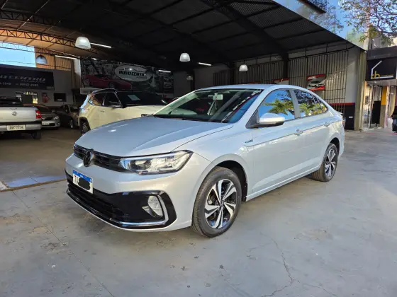 VOLKSWAGEN VIRTUS 1.0 200 TSI COMFORTLINE AUTOMÁTICO VOLKSWAGEN VIRTUS 1.0 200 TSI COMFORTLINE AUTOMÁTICO