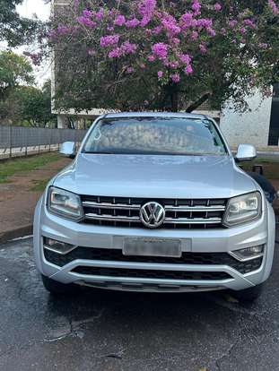 VOLKSWAGEN-AMAROK-2017