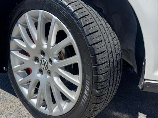 VOLKSWAGEN-GOLF-1.6 MI SPORTLINE LIMITED EDITION 8V FLEX 4P MANUAL VOLKSWAGEN-GOLF-2013