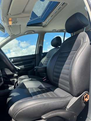 VOLKSWAGEN-GOLF-2013