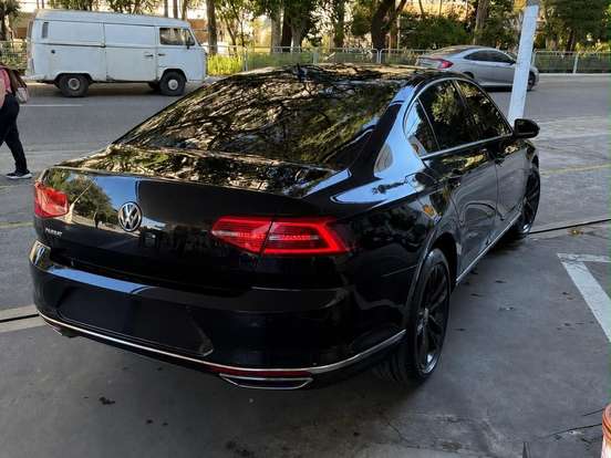 VOLKSWAGEN-PASSAT-2.0 16V TSI BLUEMOTION GASOLINA HIGHLINE 4P DSG VOLKSWAGEN-PASSAT-2018