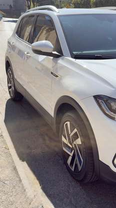 VOLKSWAGEN-T-CROSS-2024